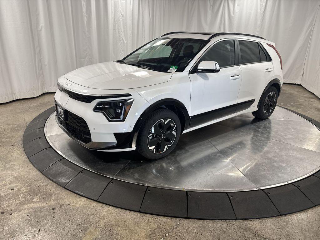 new 2025 Kia Niro EV car, priced at $38,570