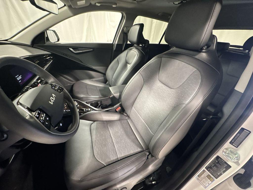 new 2025 Kia Niro EV car, priced at $38,570