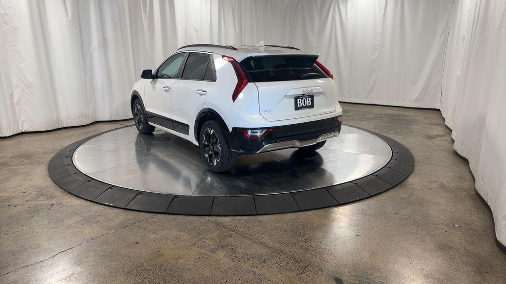 new 2025 Kia Niro EV car, priced at $38,570