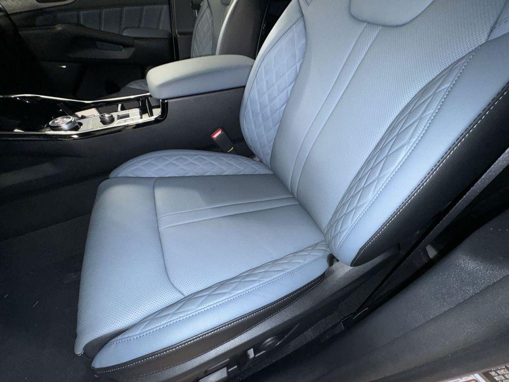 new 2025 Kia Sorento Hybrid car, priced at $47,971