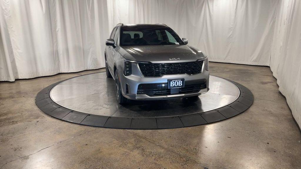 new 2025 Kia Sorento Hybrid car, priced at $47,971