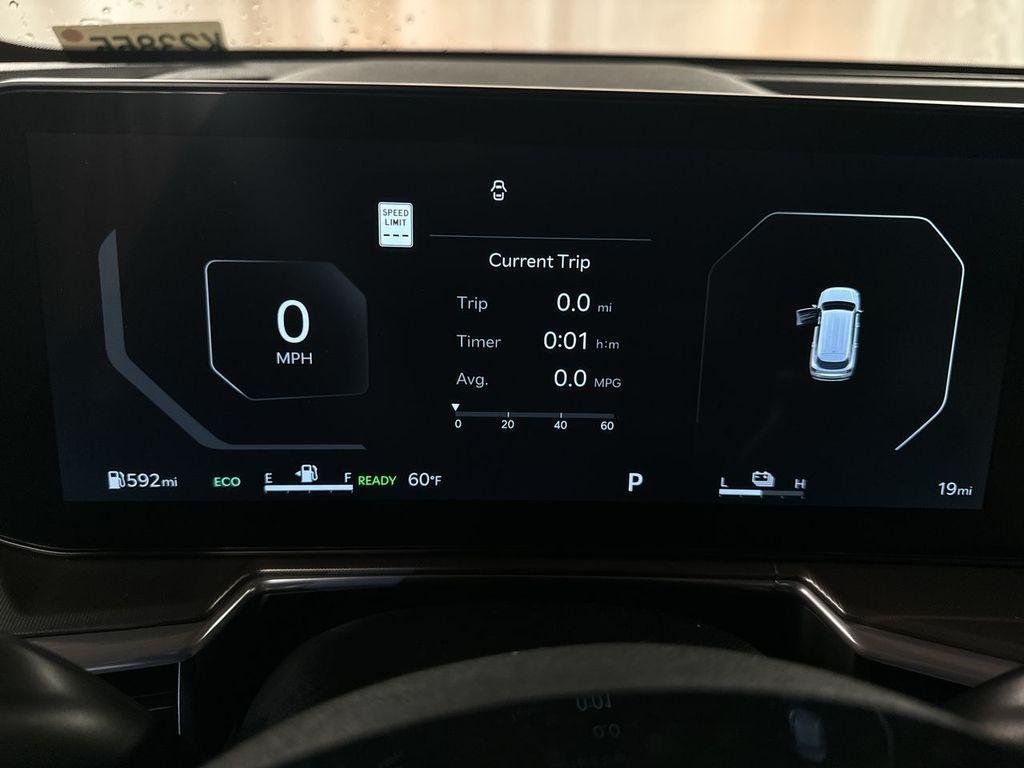 new 2025 Kia Sorento Hybrid car, priced at $47,682