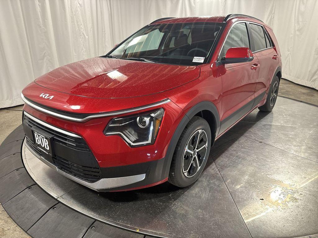 new 2025 Kia Niro car, priced at $30,286