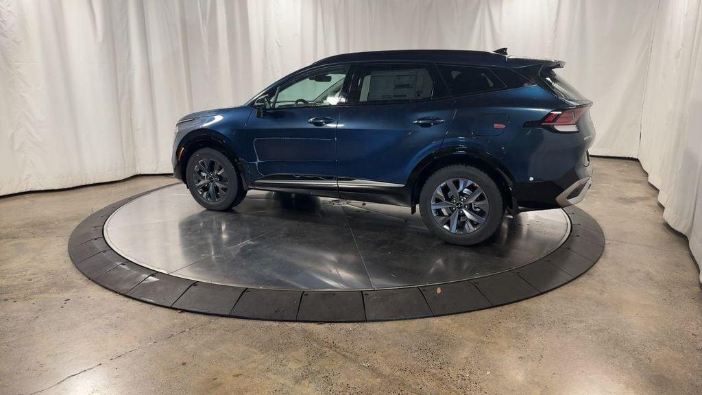 new 2025 Kia Sportage Hybrid car, priced at $39,038