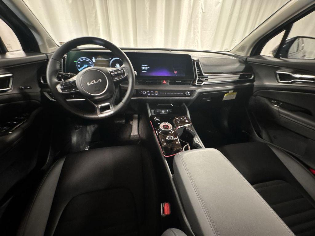 new 2025 Kia Sportage Hybrid car, priced at $39,038