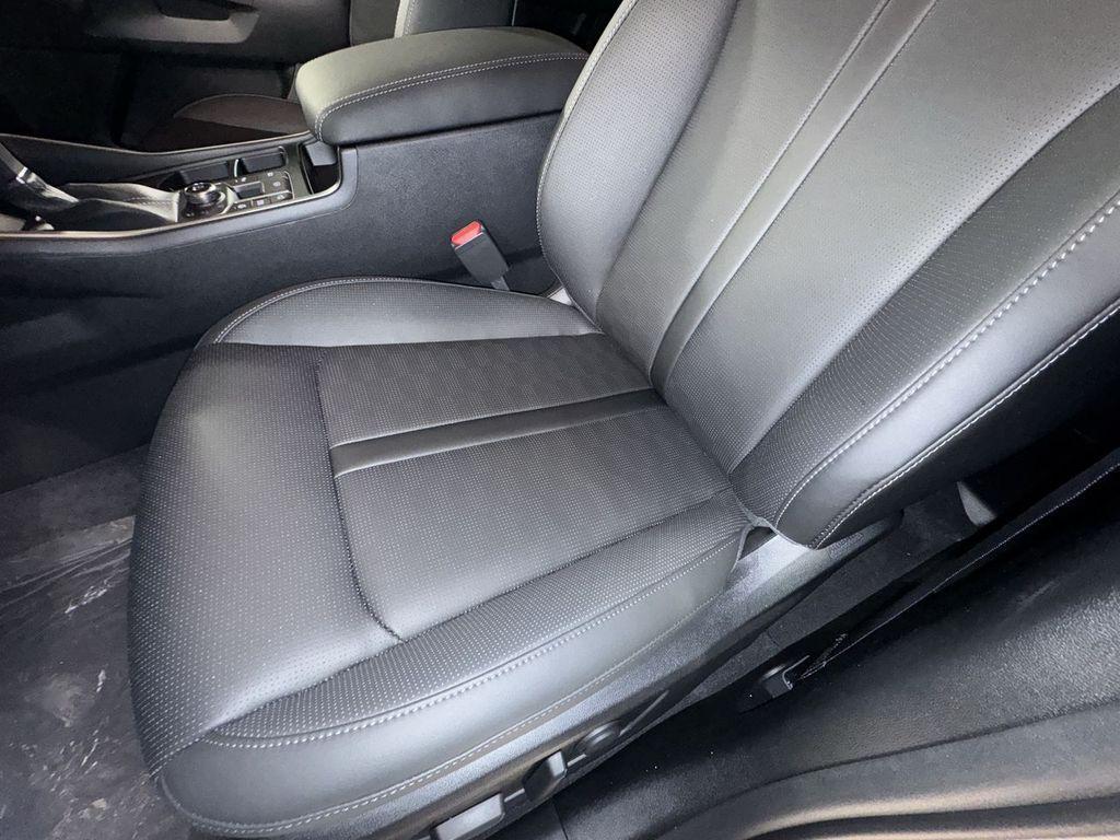 new 2025 Kia Sorento car, priced at $36,464