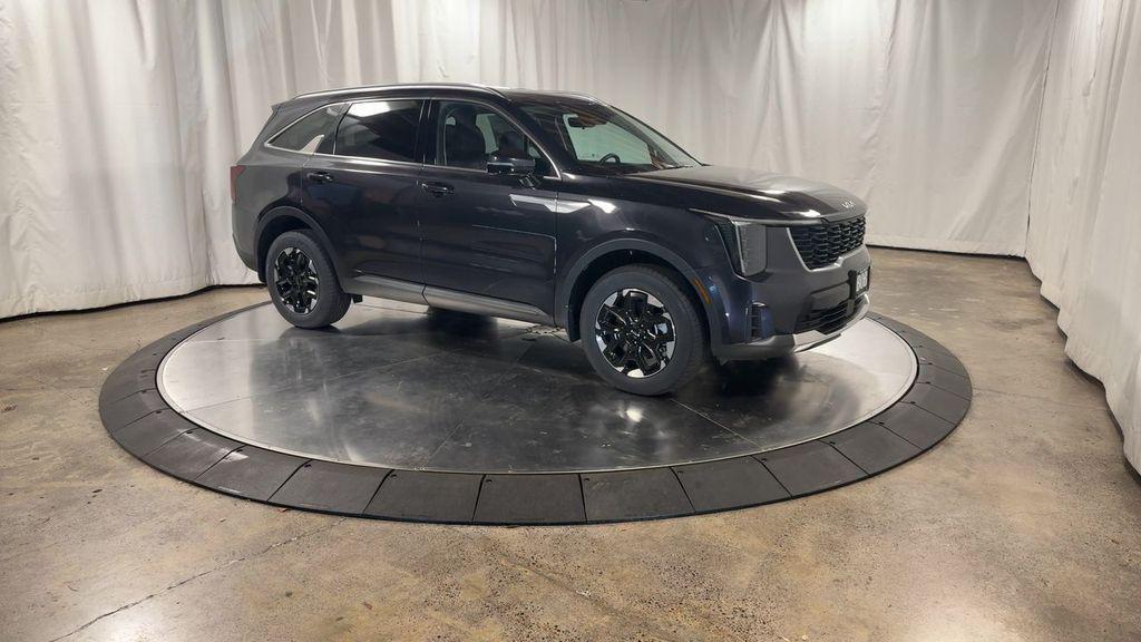 new 2025 Kia Sorento car, priced at $36,464