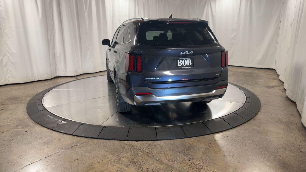 new 2025 Kia Sorento car, priced at $36,464