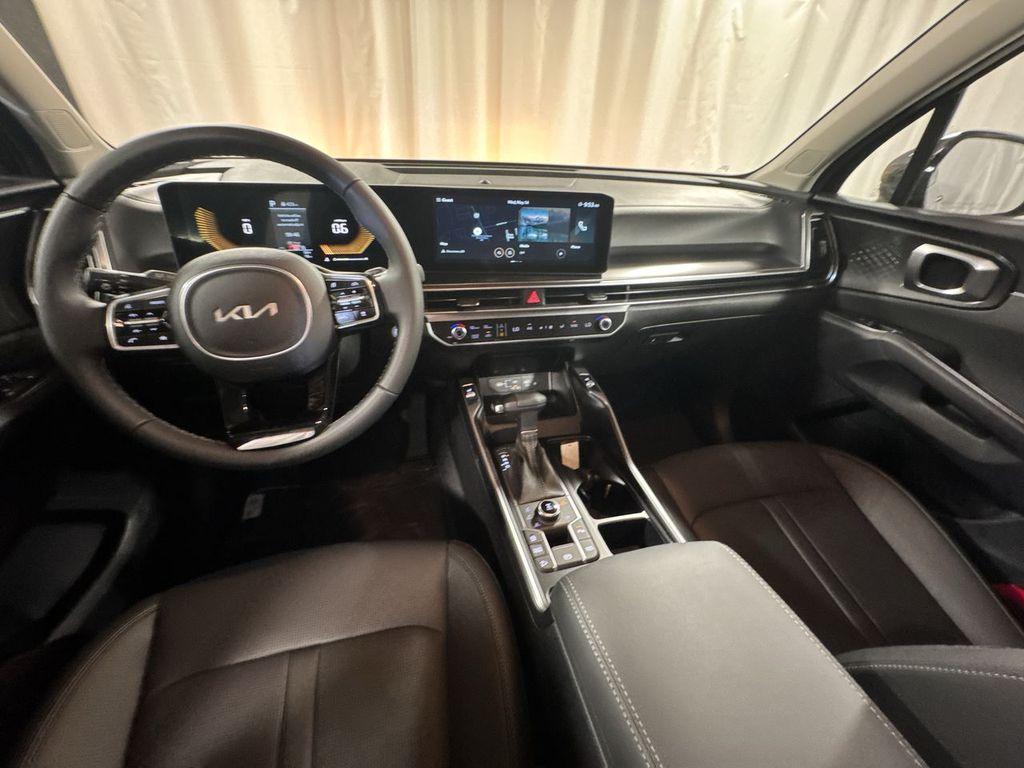 new 2025 Kia Sorento car, priced at $36,464