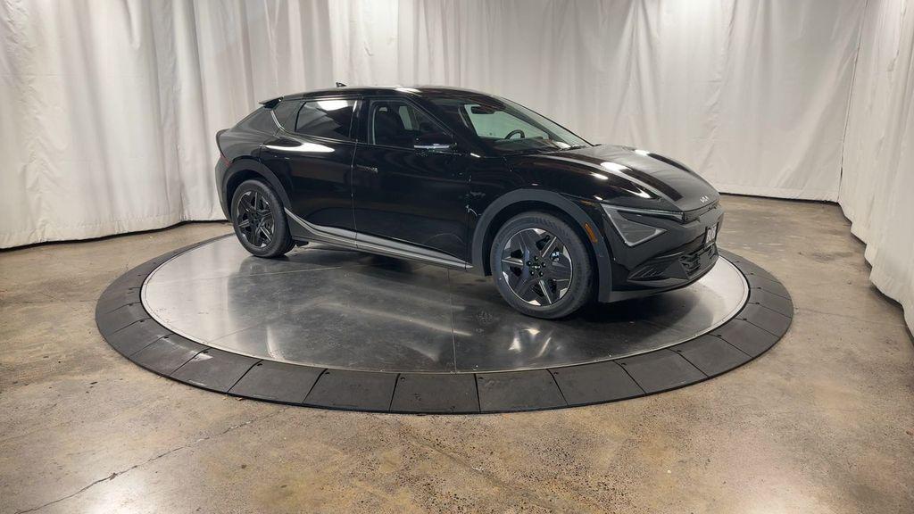 new 2025 Kia EV6 car, priced at $50,187