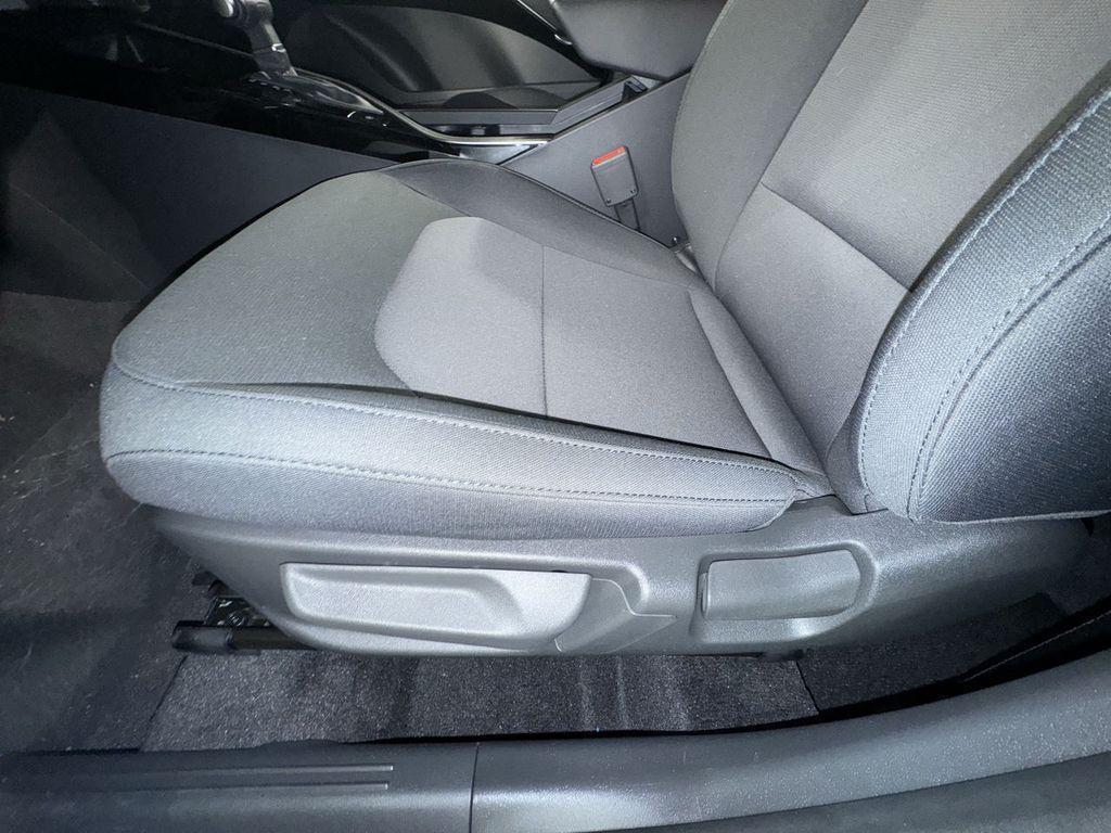 new 2025 Kia Niro car, priced at $27,232