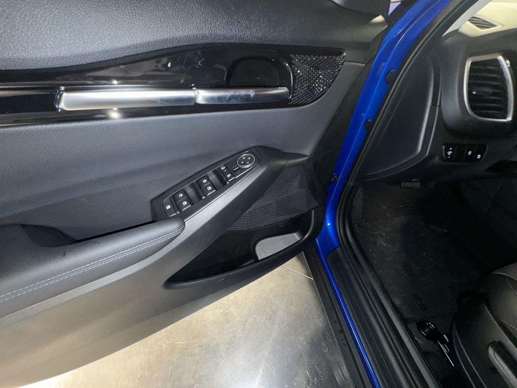 new 2025 Kia Seltos car, priced at $26,951