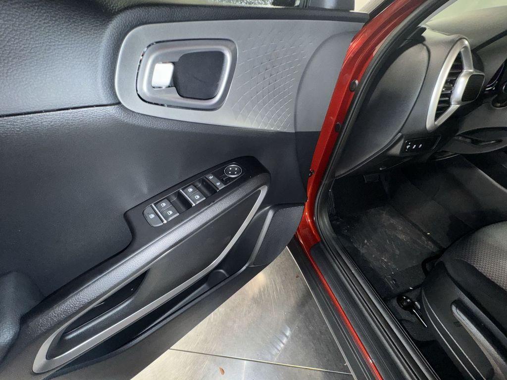new 2025 Kia Soul car, priced at $21,487