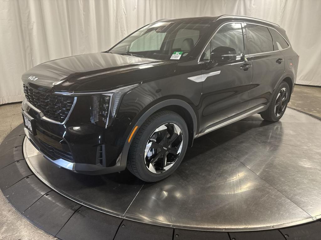 new 2025 Kia Sorento Hybrid car, priced at $39,008
