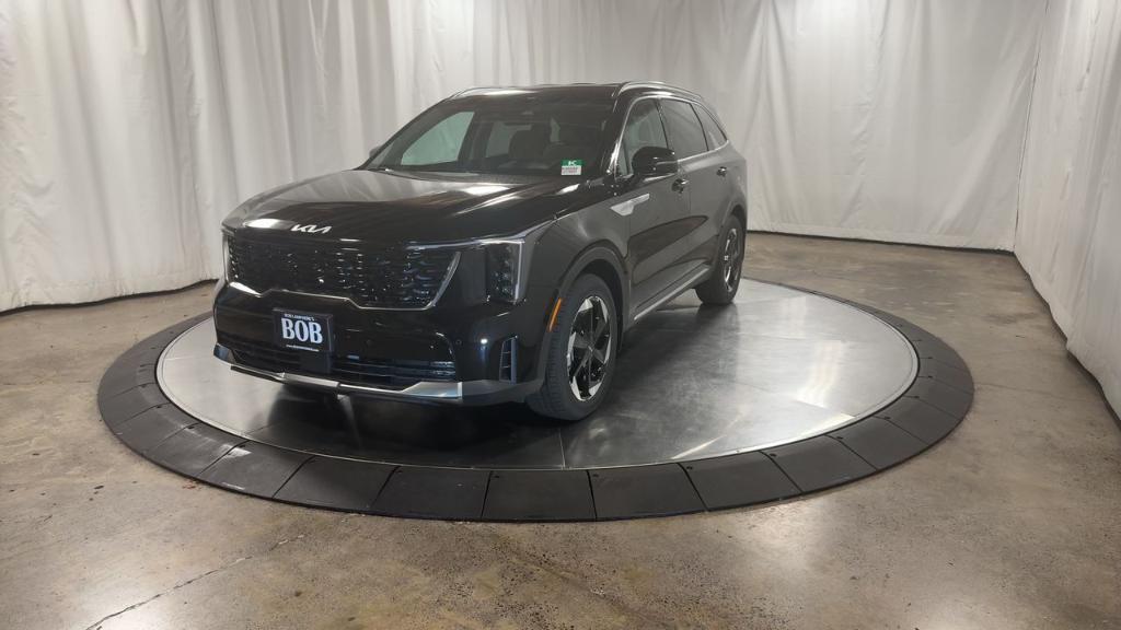 new 2025 Kia Sorento Hybrid car, priced at $39,008