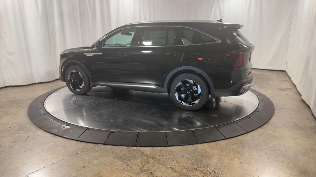 new 2025 Kia Sorento Hybrid car, priced at $39,008