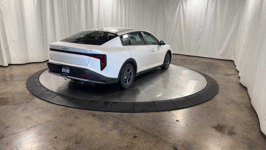 new 2025 Kia K4 car, priced at $23,823