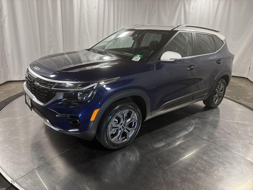 used 2024 Kia Seltos car, priced at $25,731