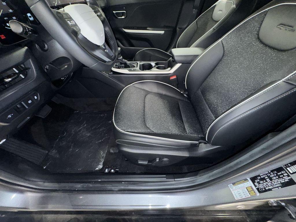 new 2025 Kia K4 car, priced at $25,125