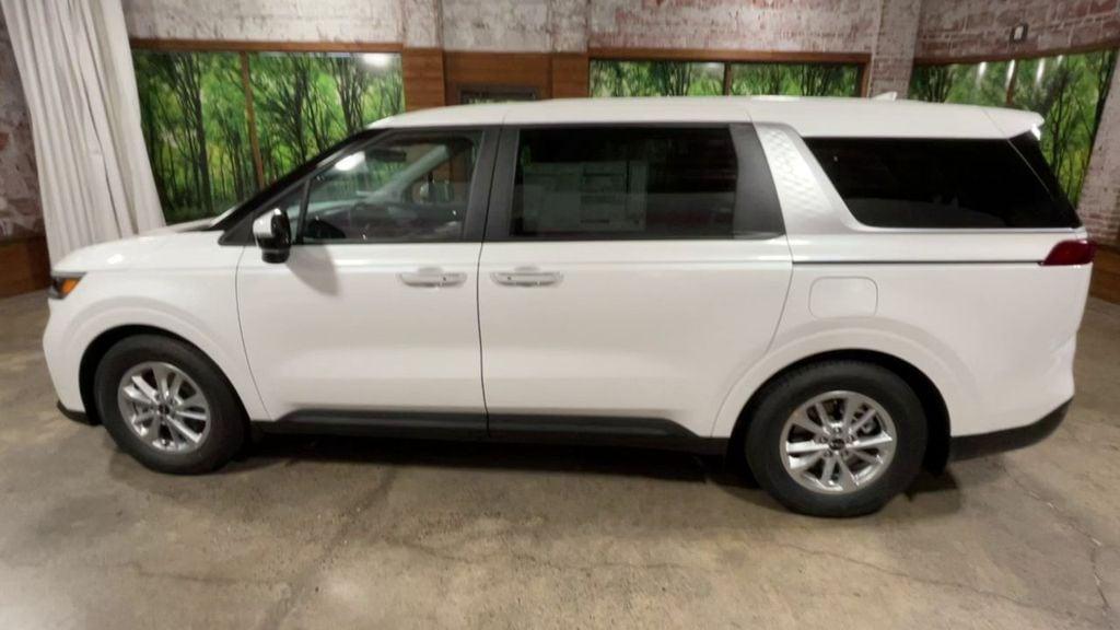 used 2022 Kia Carnival car, priced at $32,725