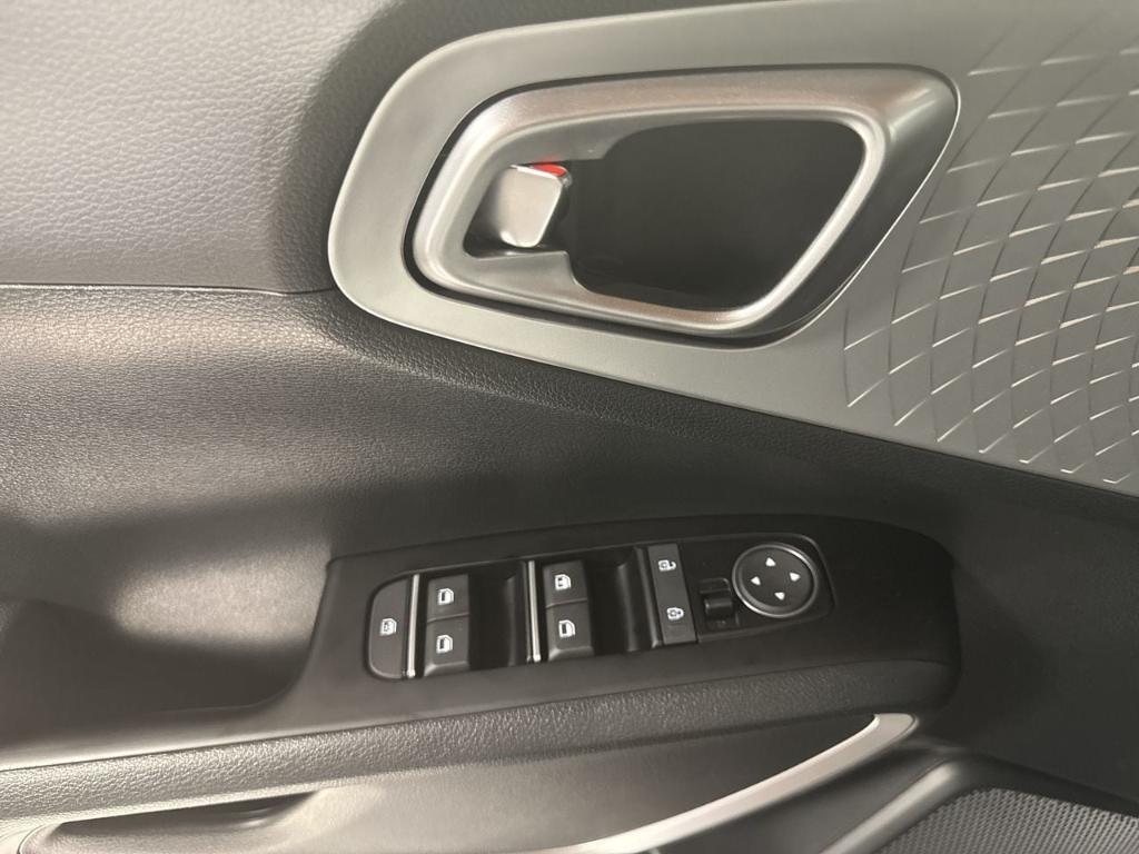 new 2025 Kia Soul car, priced at $22,910