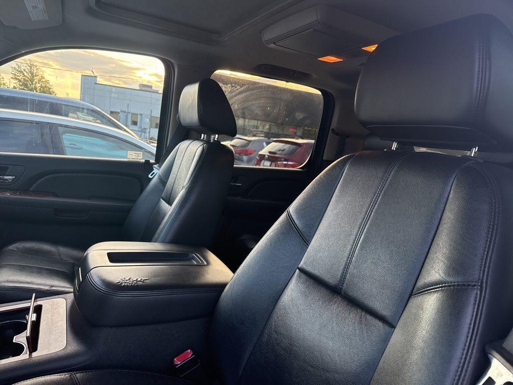 used 2008 Chevrolet Suburban car, priced at $13,848