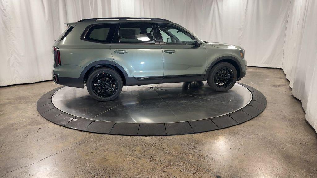 new 2025 Kia Telluride car, priced at $49,675