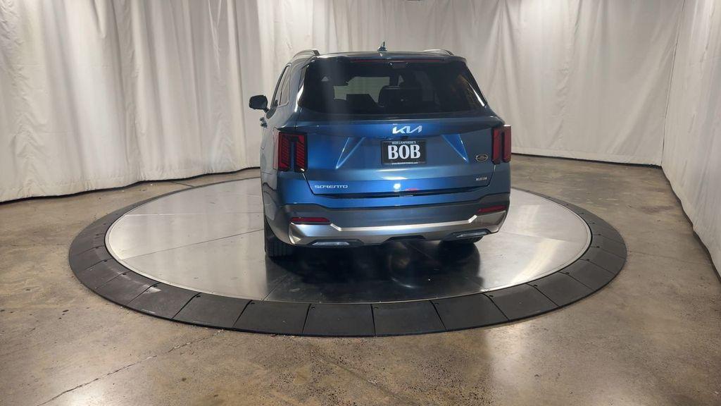 new 2025 Kia Sorento Plug-In Hybrid car, priced at $54,903