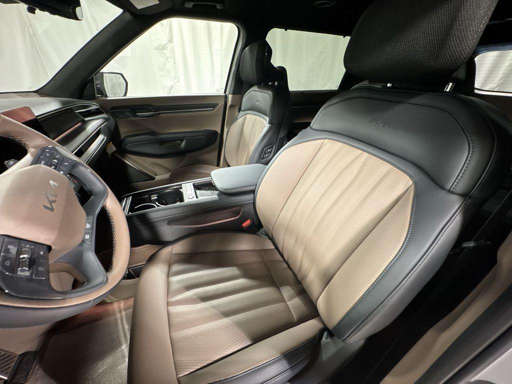 new 2026 Kia EV9 car, priced at $68,257