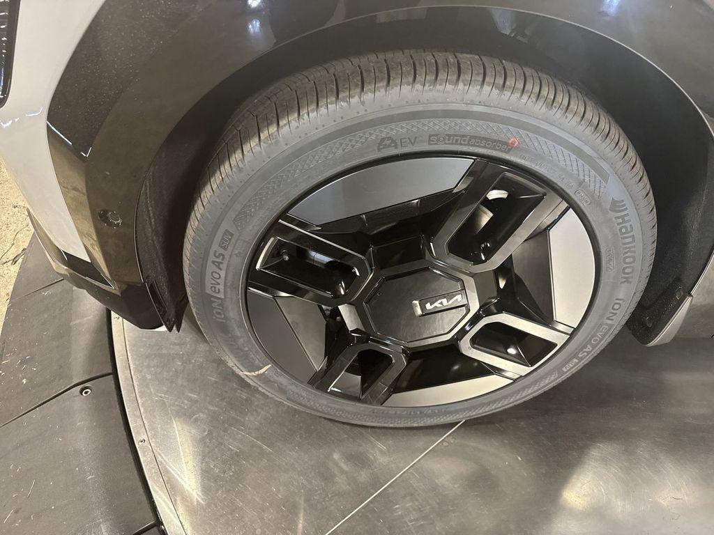 new 2026 Kia EV9 car, priced at $68,257