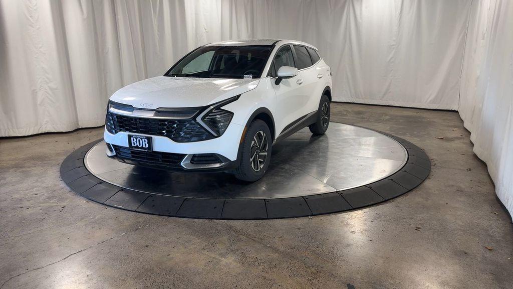 new 2025 Kia Sportage Hybrid car, priced at $32,026