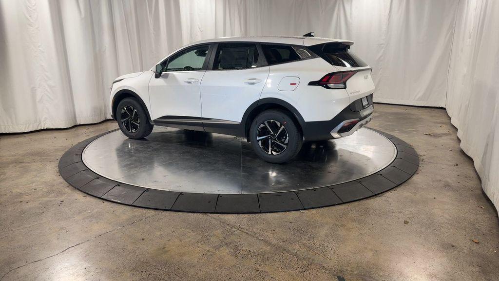 new 2025 Kia Sportage Hybrid car, priced at $32,026
