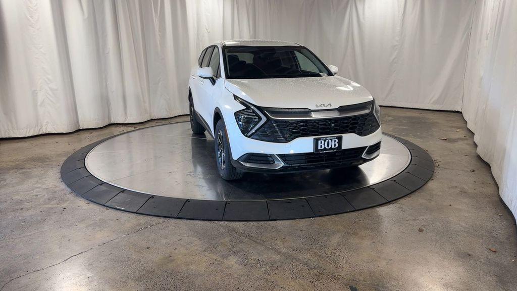 new 2025 Kia Sportage Hybrid car, priced at $32,026