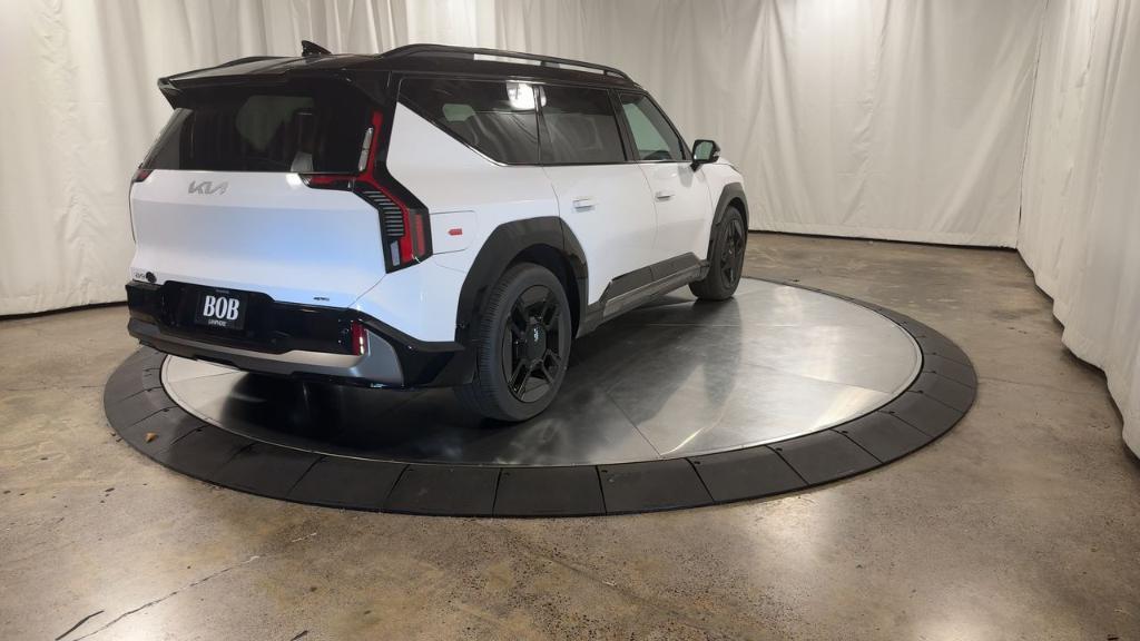 new 2026 Kia EV9 car, priced at $70,177