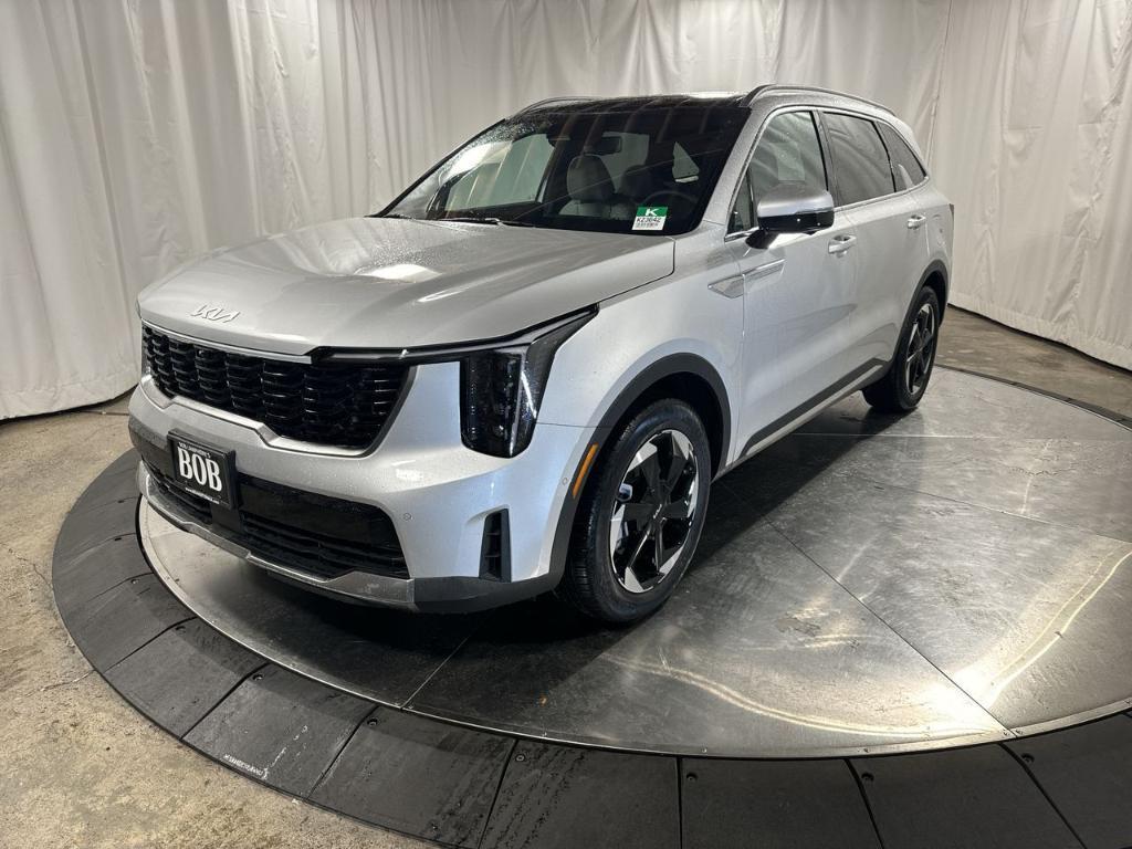 new 2025 Kia Sorento Hybrid car, priced at $44,276