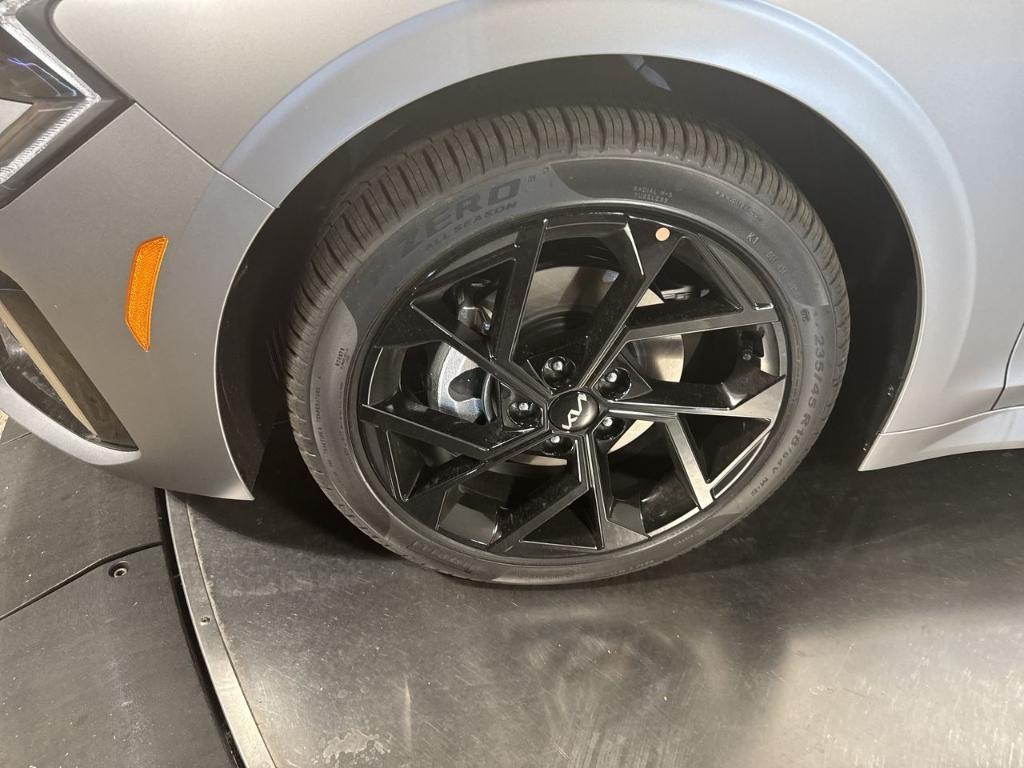 new 2026 Kia K5 car, priced at $30,847