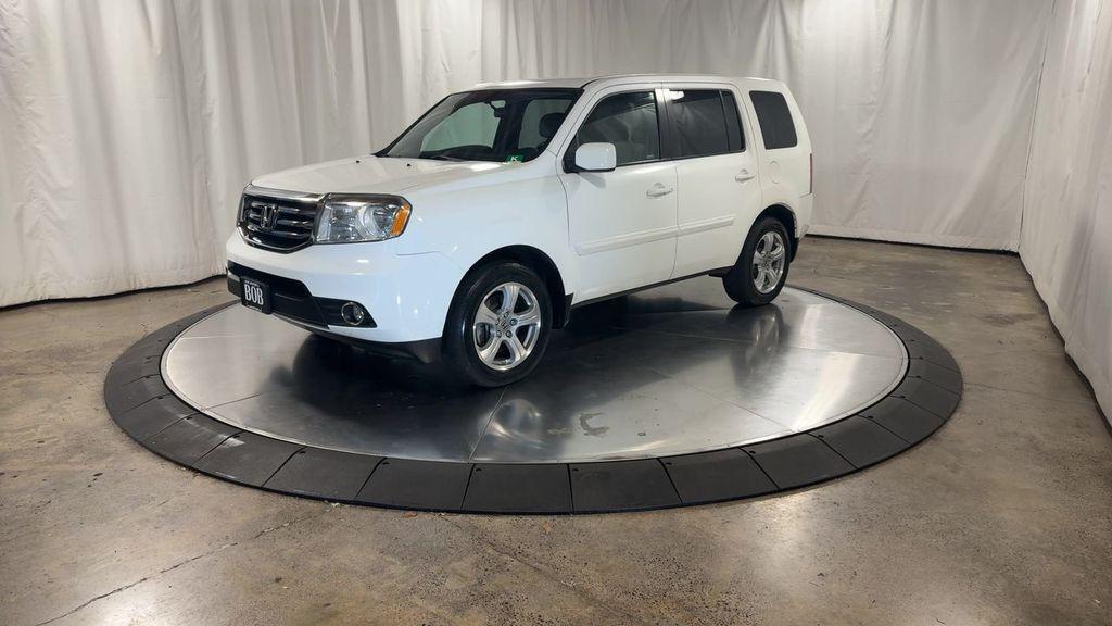 used 2013 Honda Pilot car, priced at $12,995