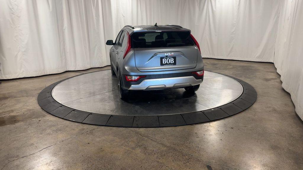 new 2025 Kia Niro car, priced at $29,892