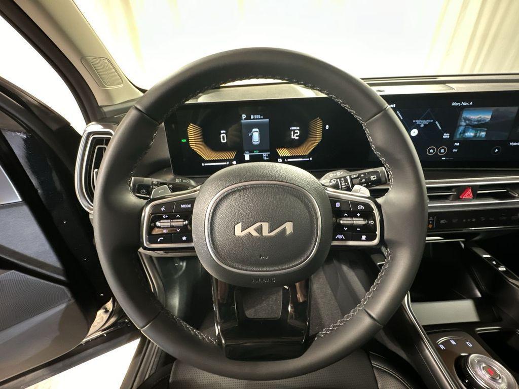 new 2025 Kia Sorento Hybrid car, priced at $40,862