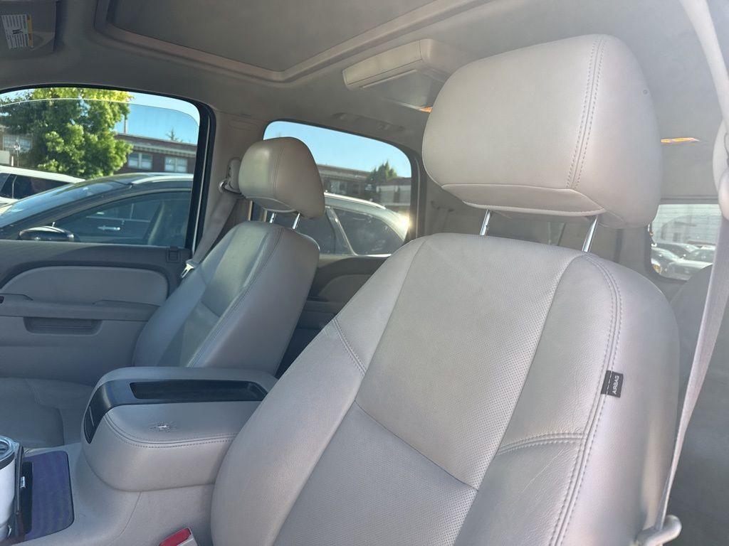 used 2012 Chevrolet Tahoe car, priced at $13,995