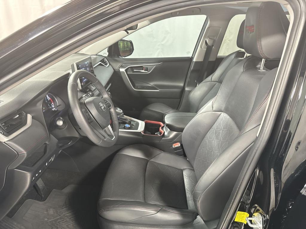 used 2020 Toyota RAV4 car, priced at $31,985