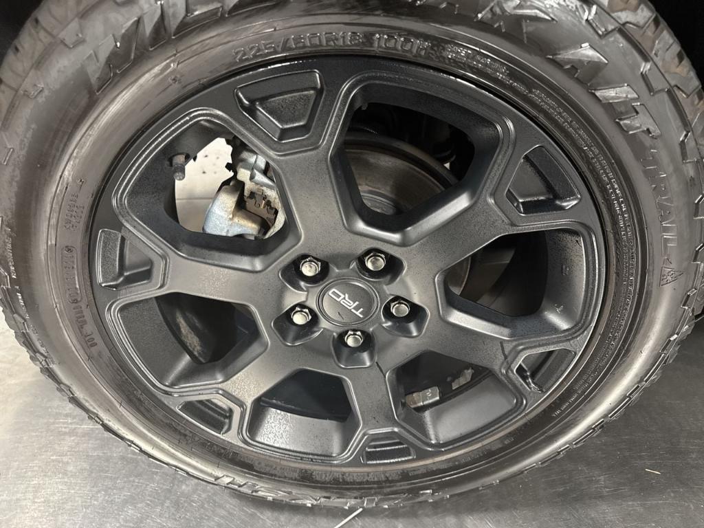 used 2020 Toyota RAV4 car, priced at $31,985