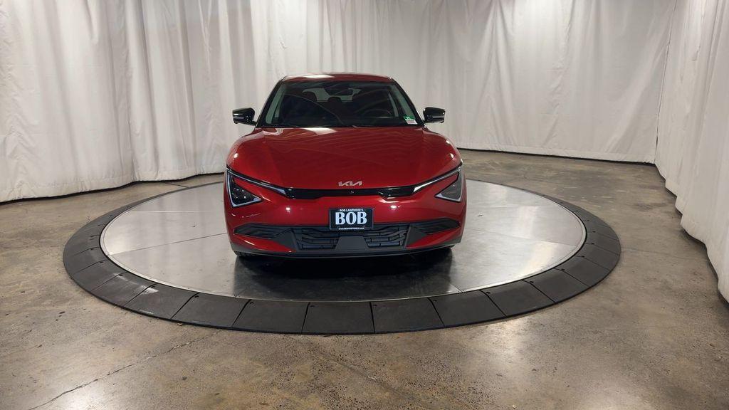 new 2025 Kia EV6 car, priced at $49,917