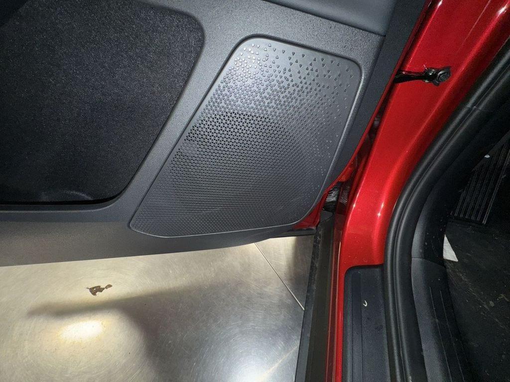 new 2025 Kia EV6 car, priced at $47,917