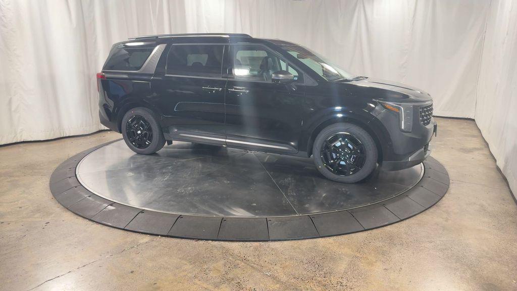 new 2026 Kia Carnival car, priced at $55,285