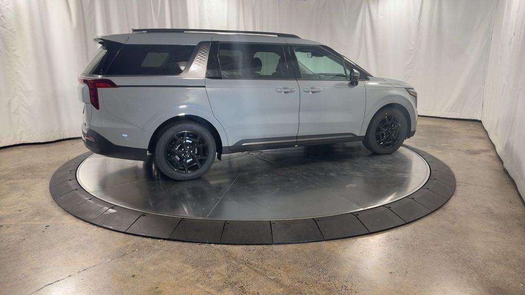 new 2026 Kia Carnival car, priced at $51,285