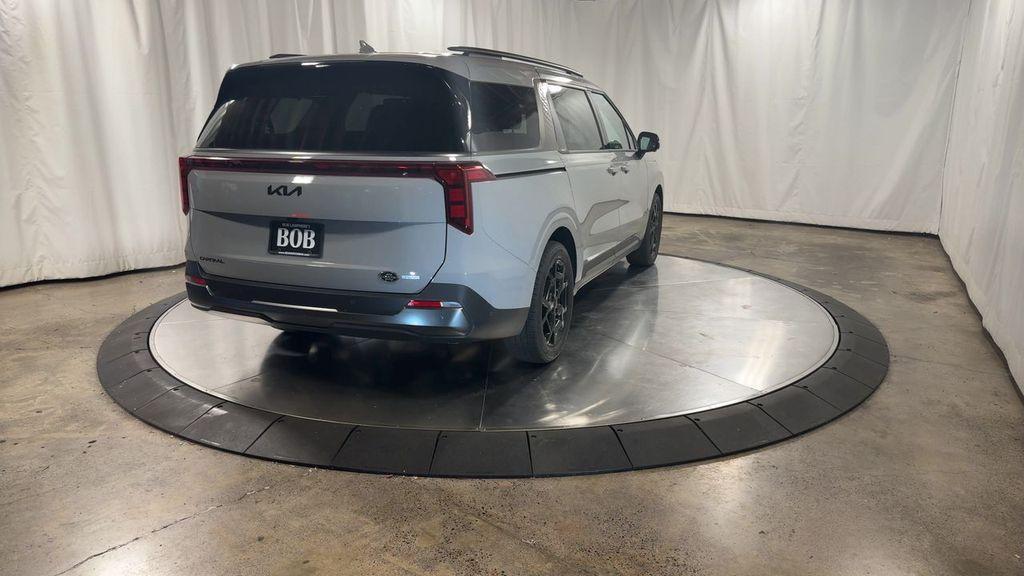 new 2026 Kia Carnival car, priced at $51,285