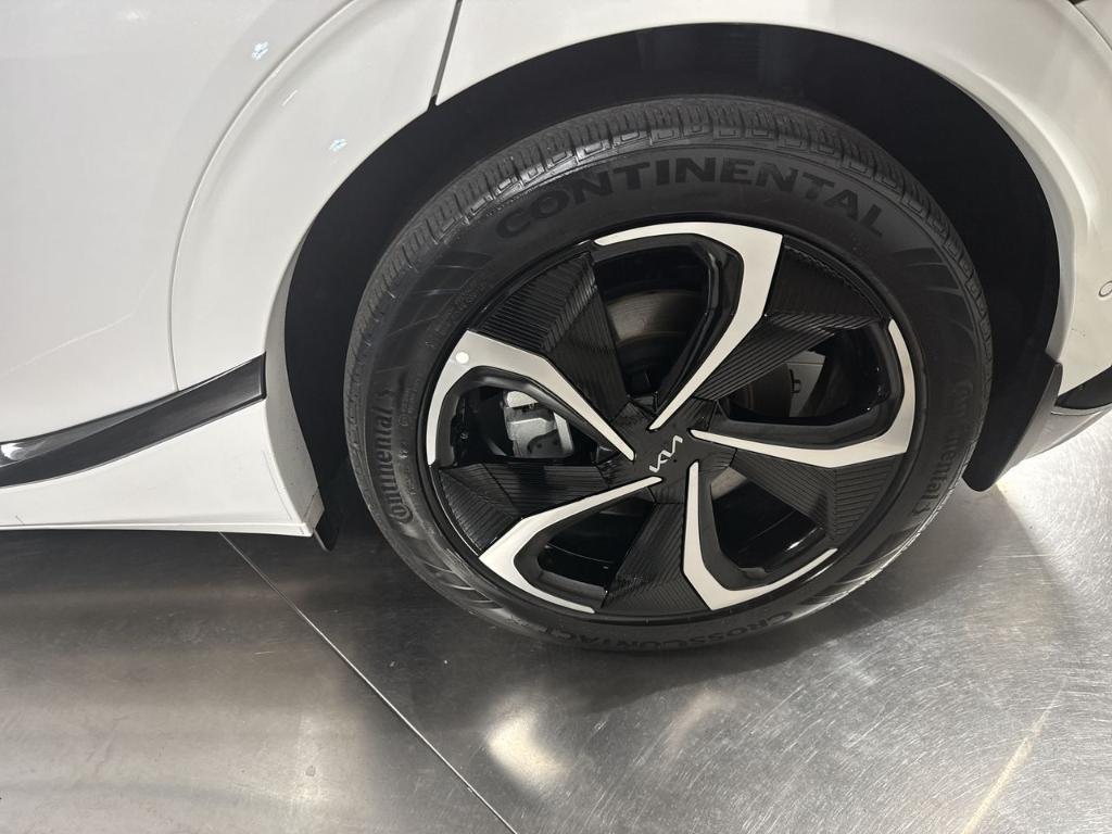 used 2024 Kia EV6 car, priced at $36,836