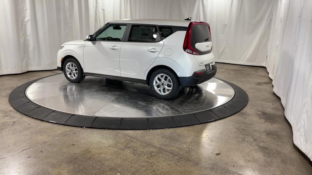used 2022 Kia Soul car, priced at $16,916