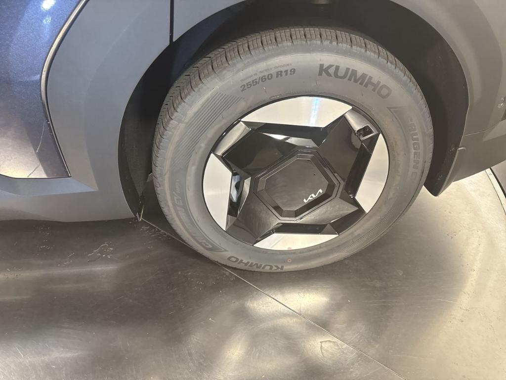 new 2026 Kia EV9 car, priced at $56,327